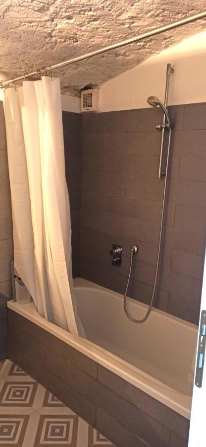 Ferienwohnung Casa Nella Pietra Viva Bari Exterior foto